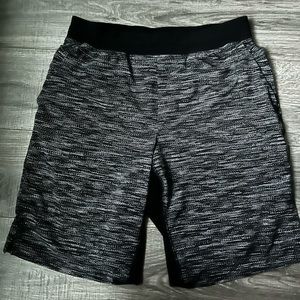 Lululemon mens shorts